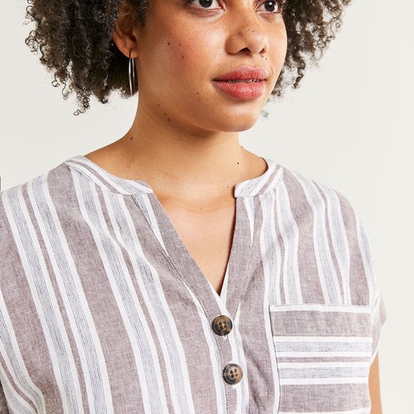 Reitman's Split Neck Henley Dress With Sash - Picture 3 of 8